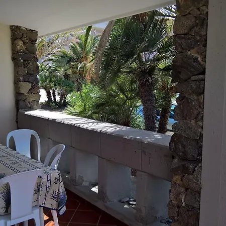 Sea View Apartment! True Sea !!! Σπίτι διακοπών Magazzini (Sardinia)